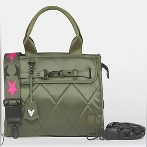 IHKWIP Superstar Satchel